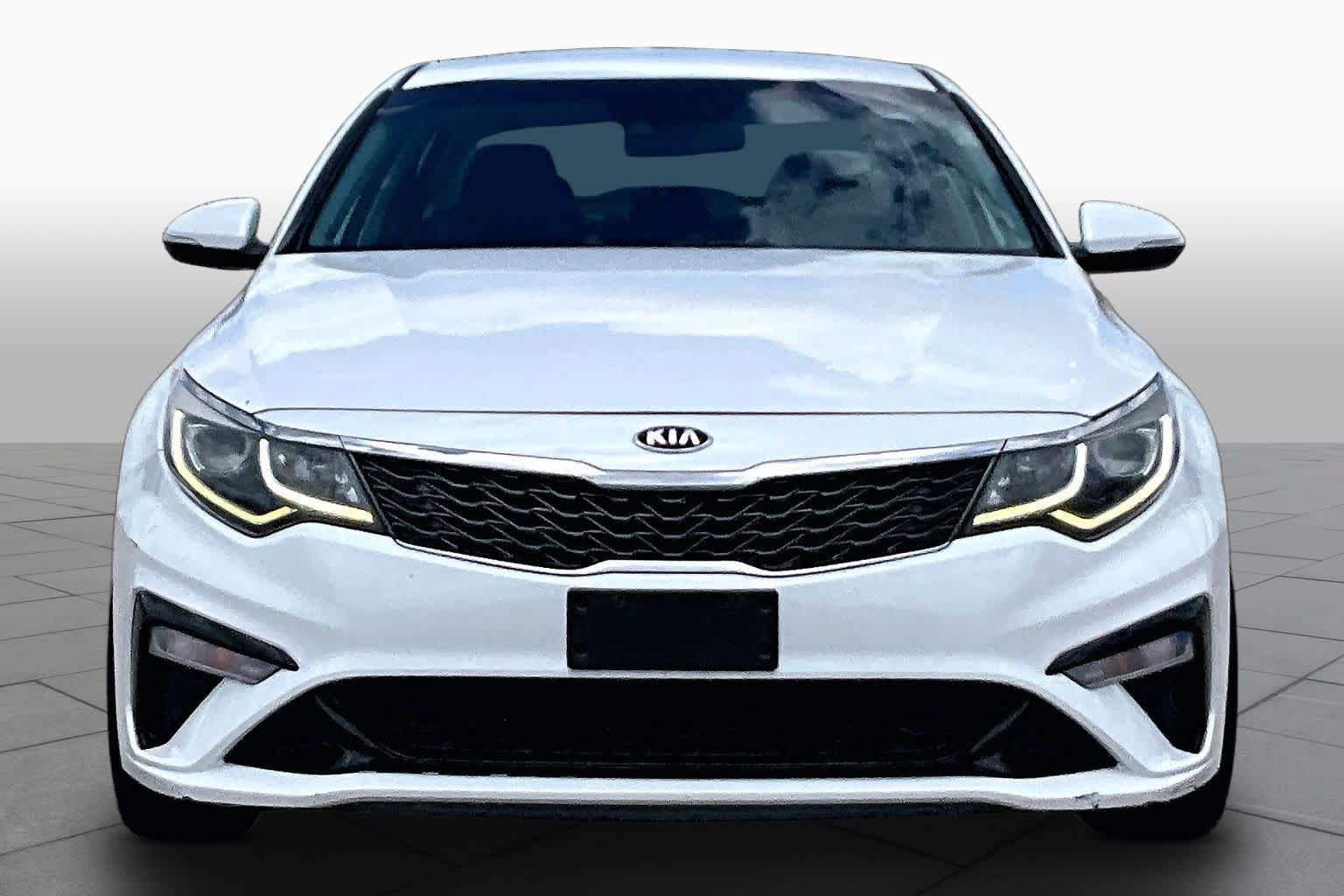 Used 2019 Kia Optima LX FWD image 4