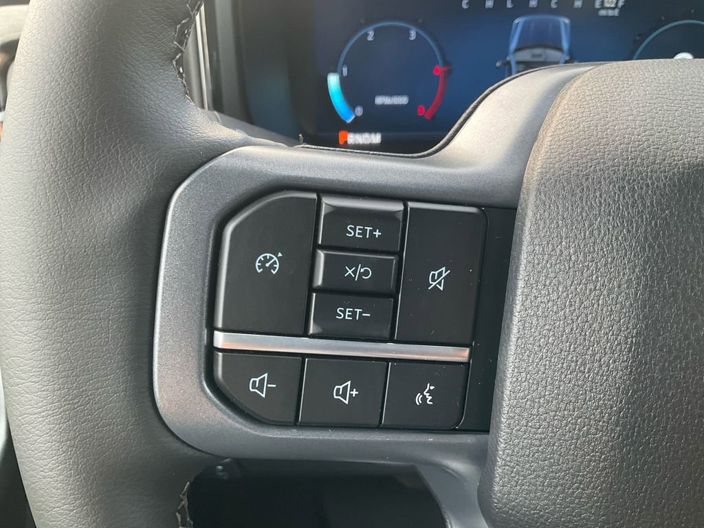 New 2026 Ford F250 Lariat w/ Black Appearance Package image 19