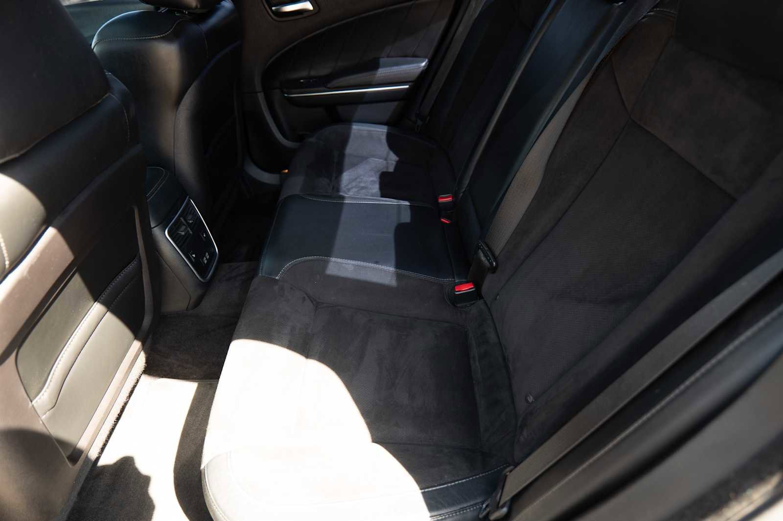 Used 2017 Dodge Charger R/T Scat Pack image 24