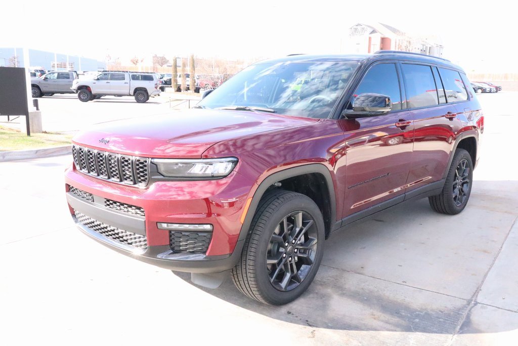 New 2025 Jeep Grand Cherokee L Limited image 11