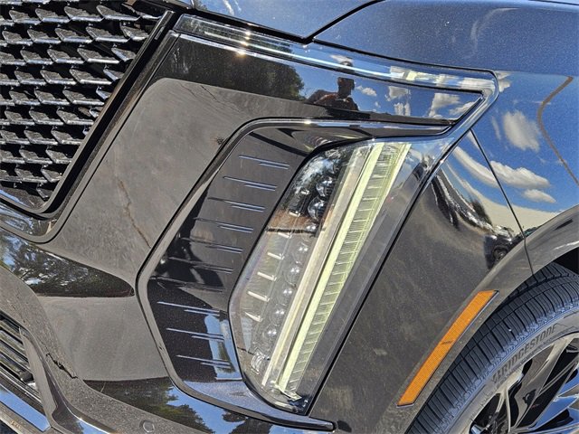 New 2025 Cadillac Escalade ESV Sport Platinum w/ LPO, ONYX Package image 7