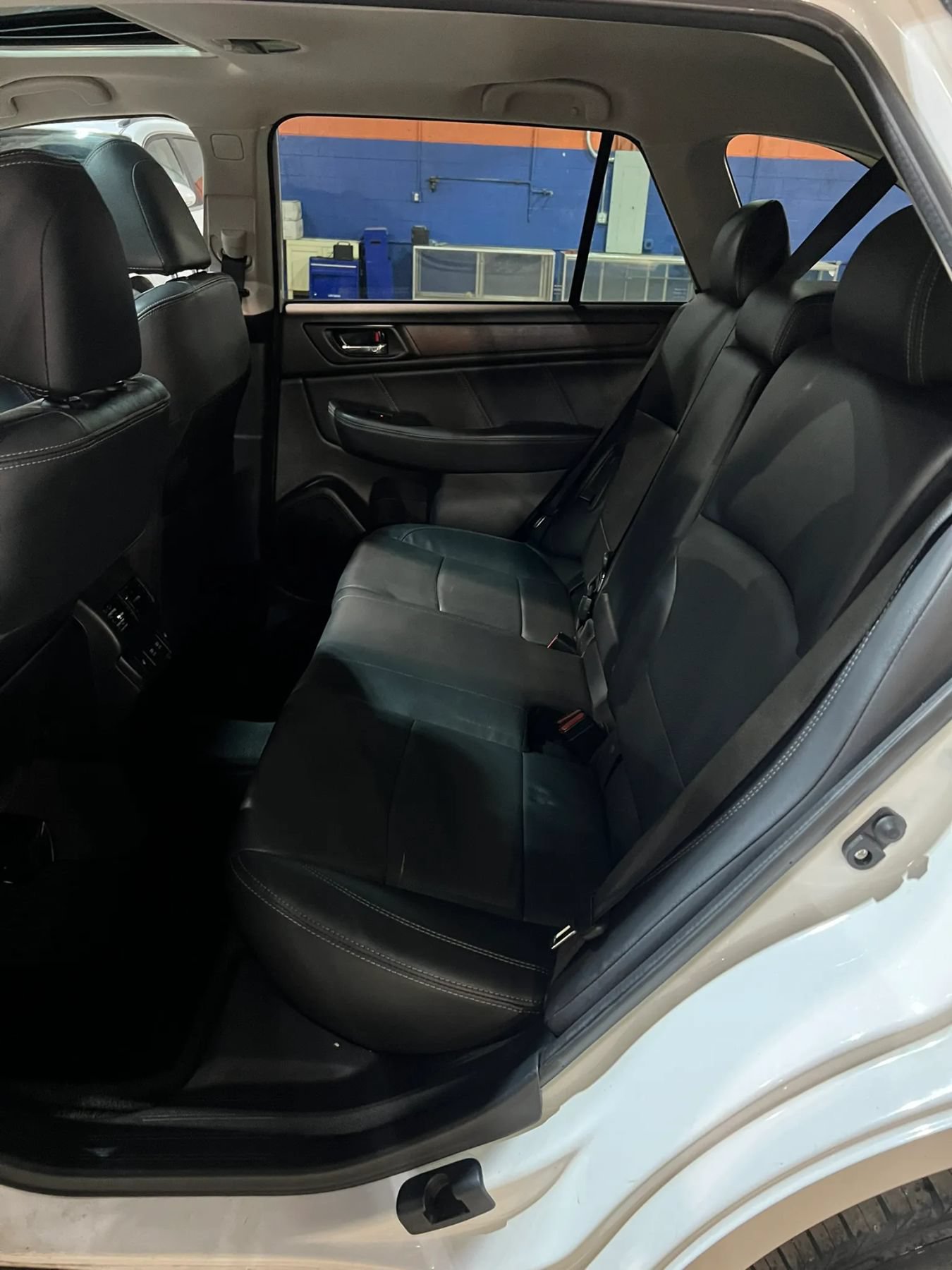 Used 2019 Subaru Outback 2.5i Limited AWD/4WD image 15