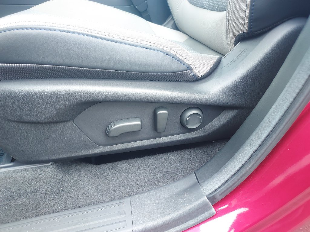 Used 2026 Subaru Forester Premium AWD/4WD image 27