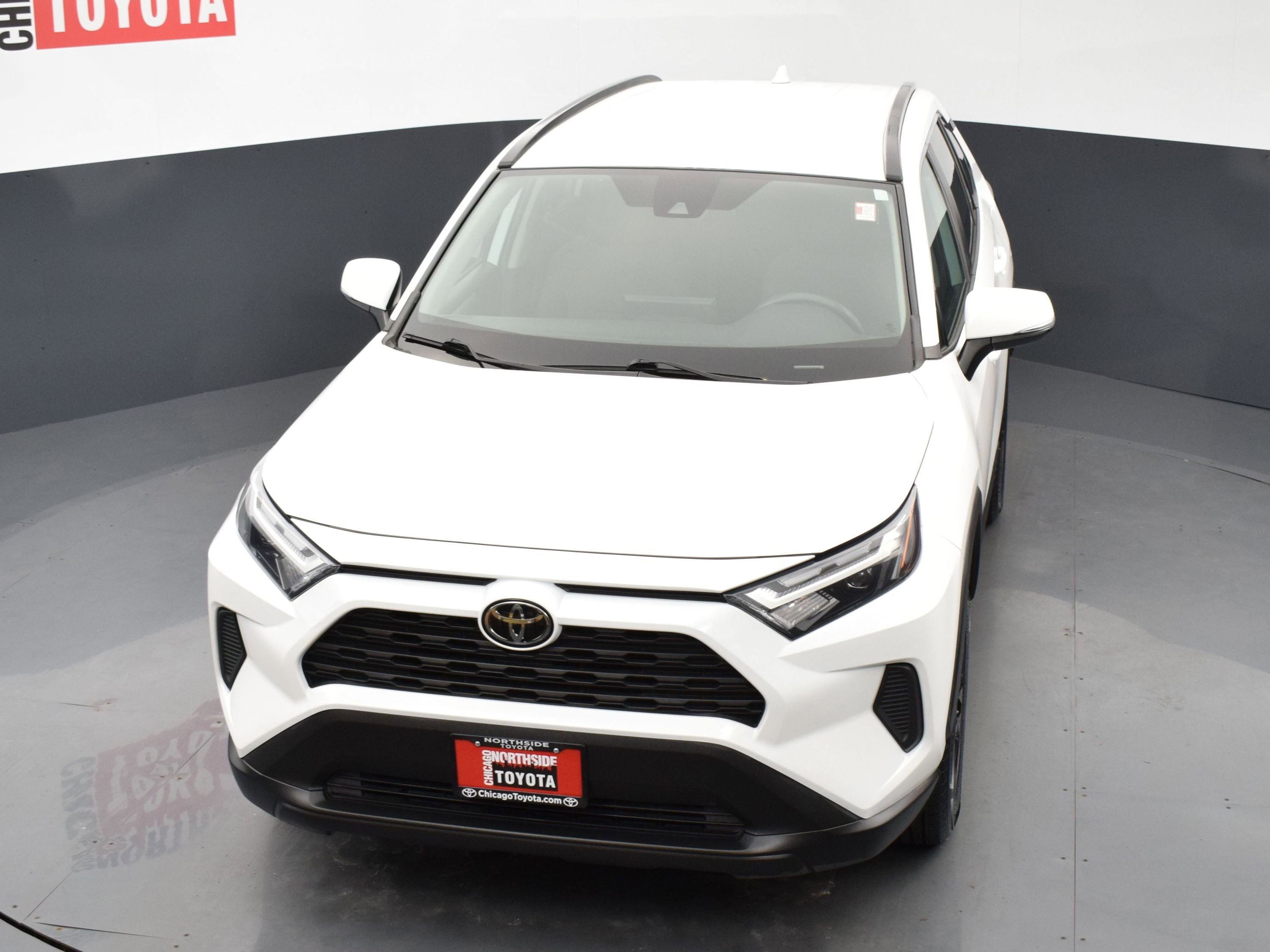 Used 2022 Toyota RAV4 XLE FWD image 22