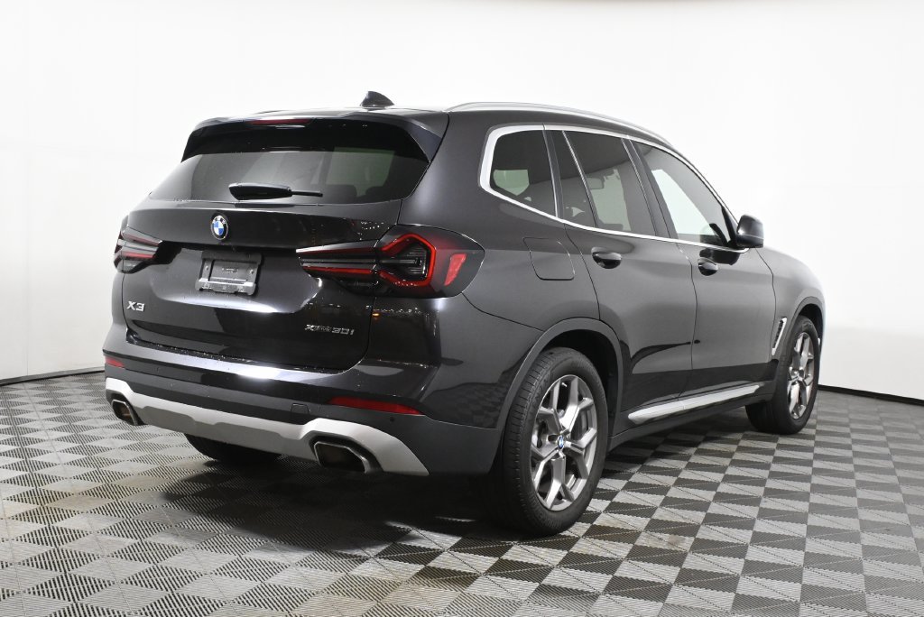 Certified 2024 BMW X3 xDrive30i w/ Premium Package w/ZPA AWD/4WD image 7