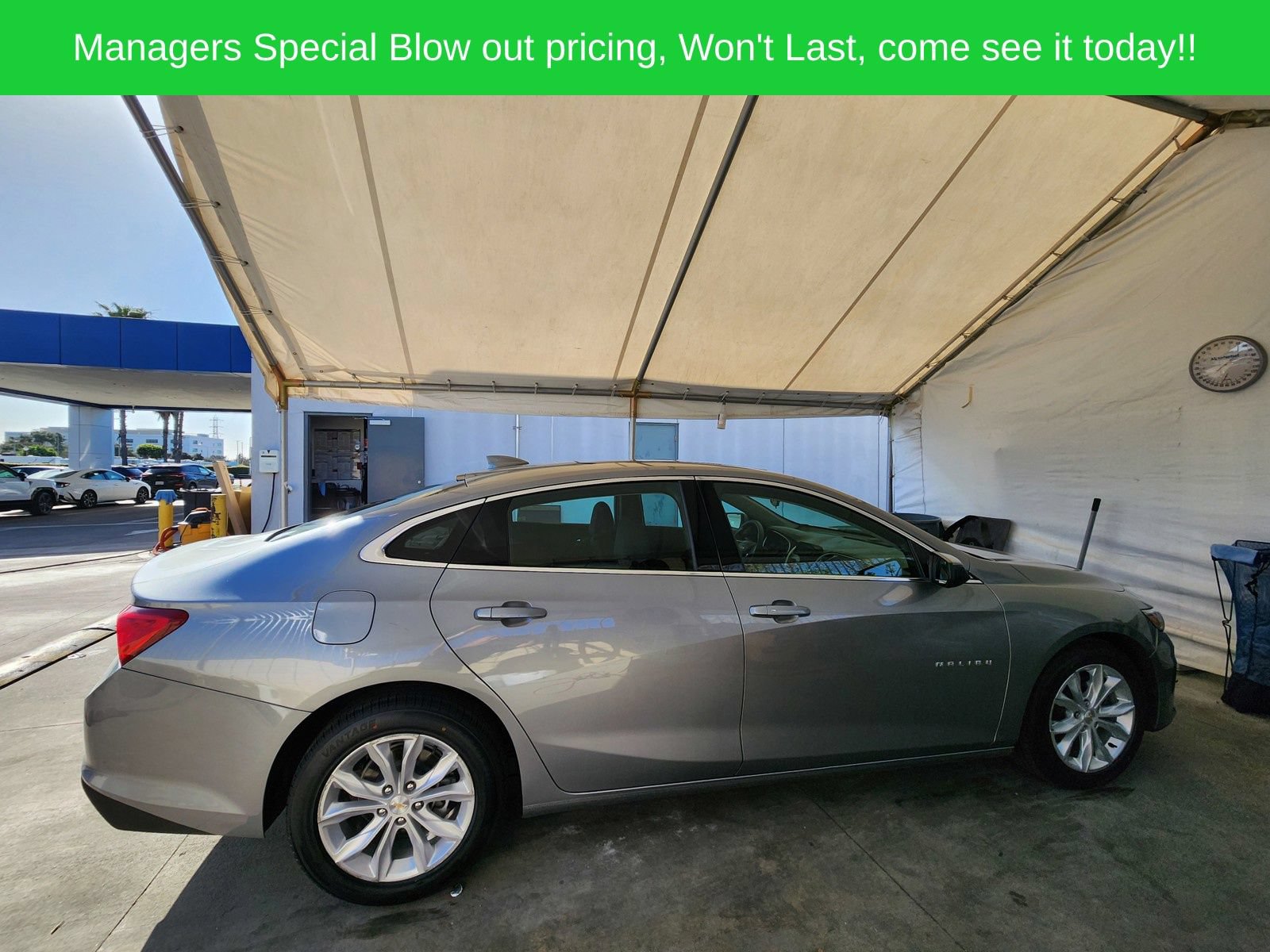 Used 2024 Chevrolet Malibu LT FWD image 32