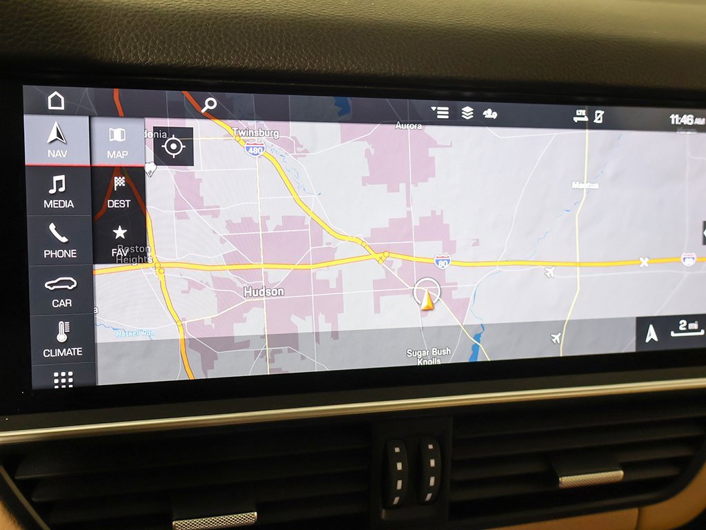 Used 2020 Porsche Cayenne image 48