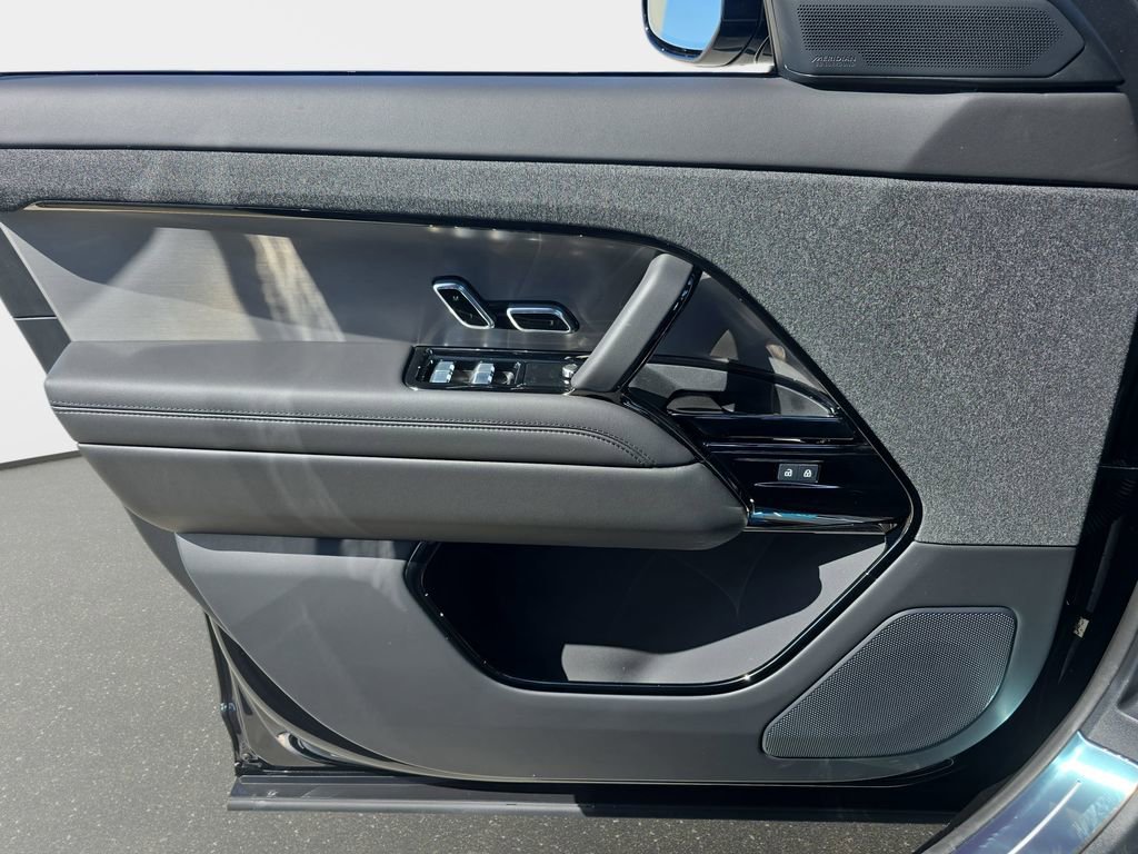 New 2026 Land Rover Range Rover Sport Dynamic SE AWD/4WD image 28