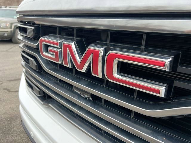 Used 2024 GMC Sierra 1500 AT4 w/ Technology Package image 32