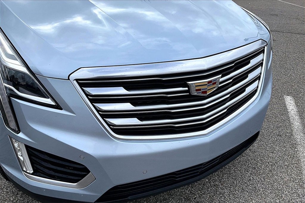 Used 2017 Cadillac XT5 Premium Luxury image 30