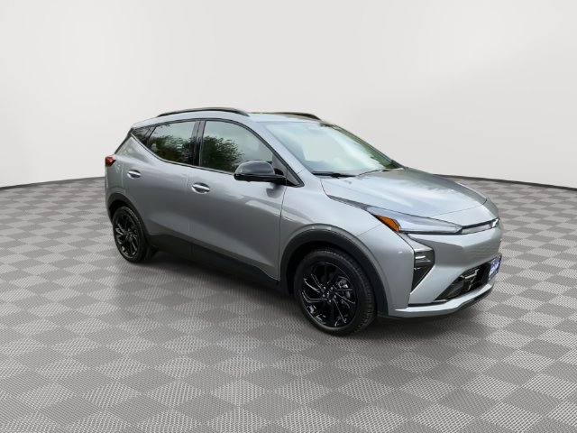 New 2027 Chevrolet Bolt RS w/ Technology Package FWD image 2