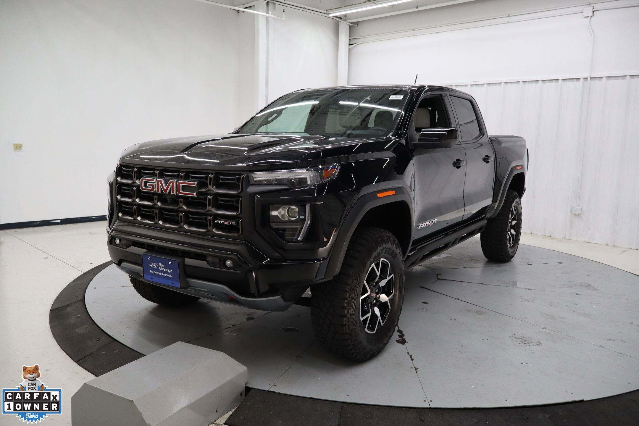 Used 2024 GMC Canyon AT4X AWD/4WD image 7