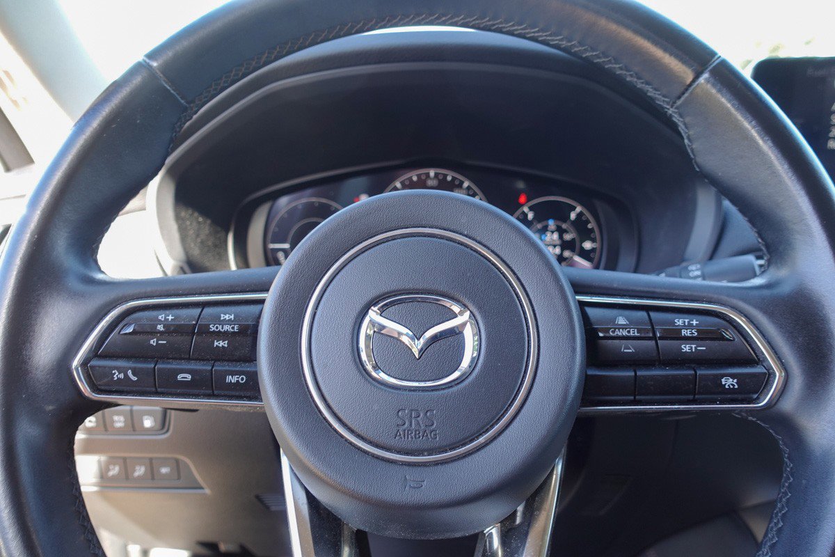 Certified 2024 MAZDA CX-90 Plug-In Hybrid w/ Premium Pkg image 13