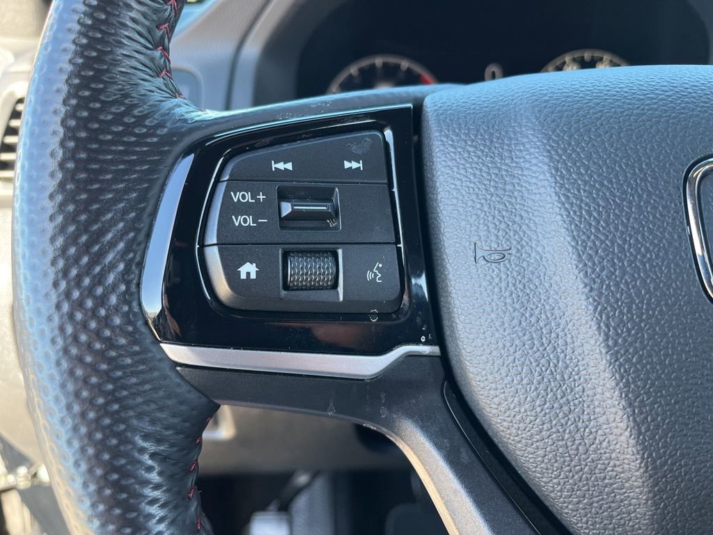 Certified 2025 Honda Ridgeline Black Edition image 21