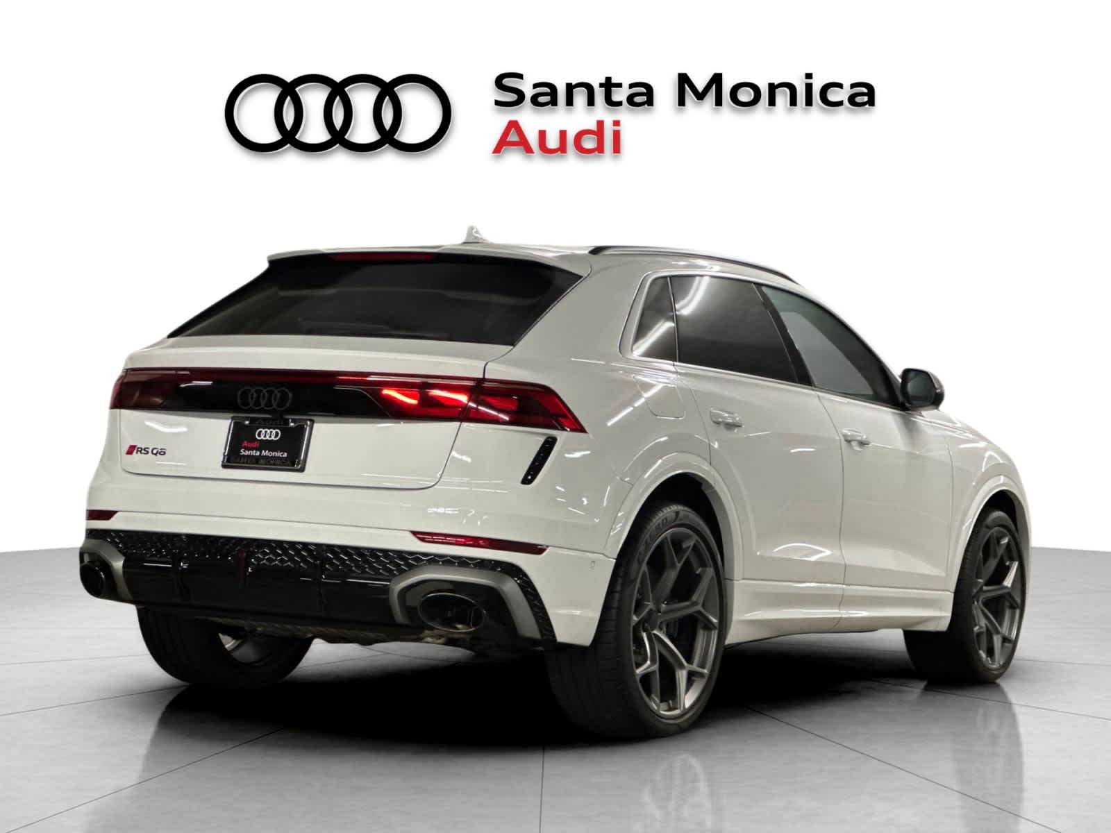 New 2026 Audi RS Q8 performance AWD/4WD image 2