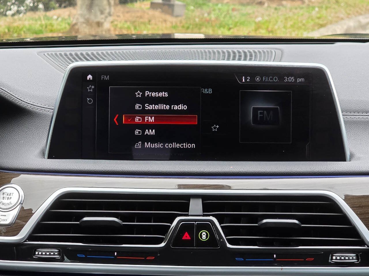 Used 2019 BMW 740i xDrive AWD/4WD image 27