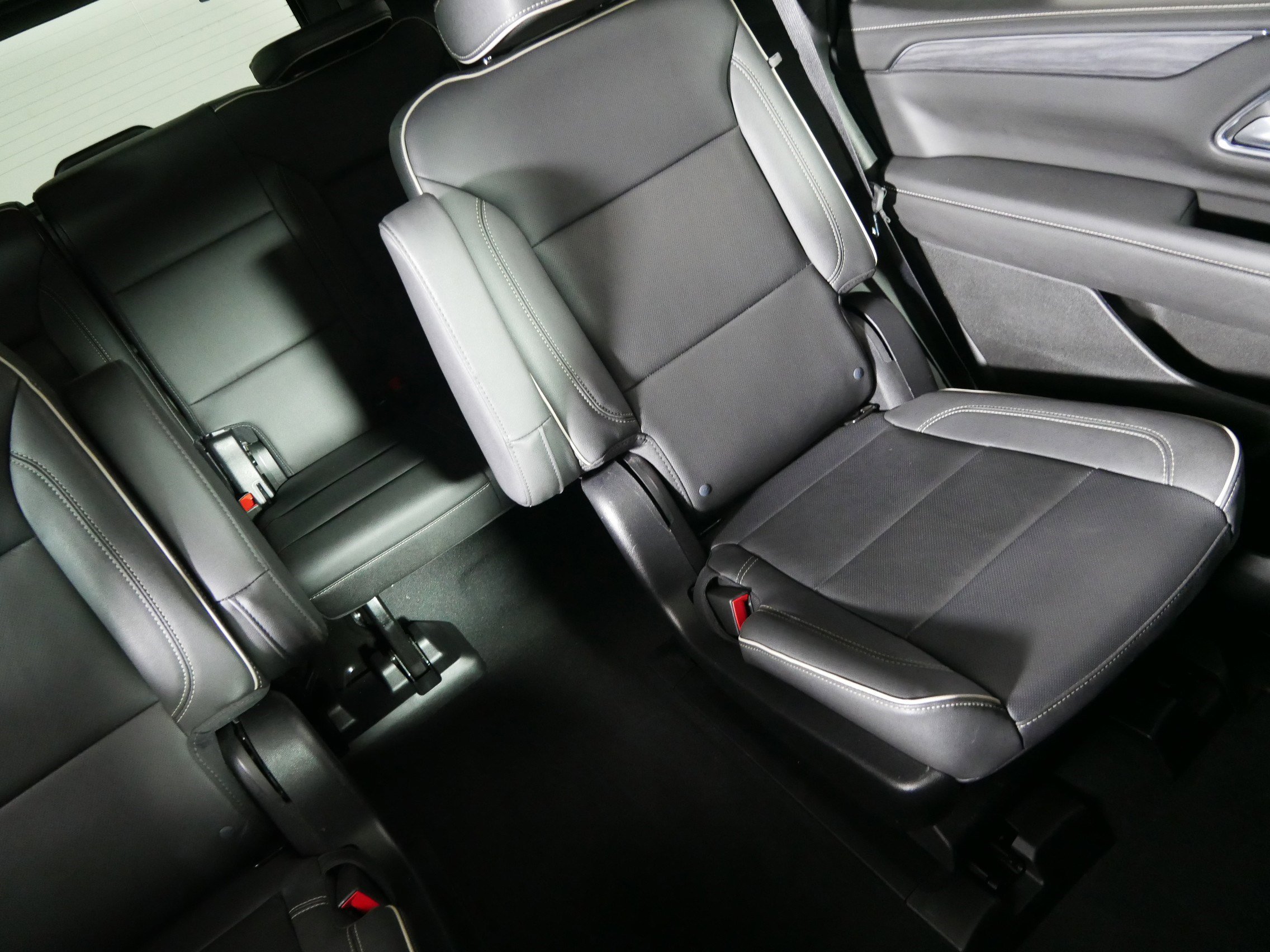 Certified 2023 GMC Yukon SLT image 14