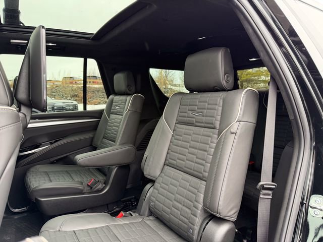 Certified 2026 Cadillac Escalade V w/ LPO, ONYX Package image 15