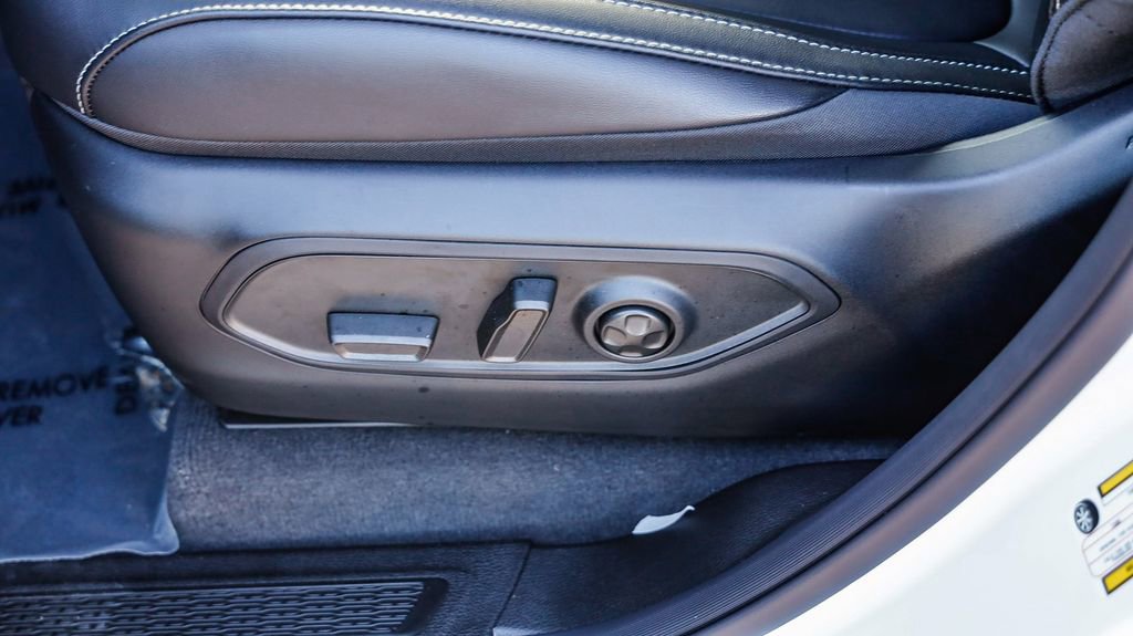 New 2026 Jeep Grand Cherokee Limited image 25