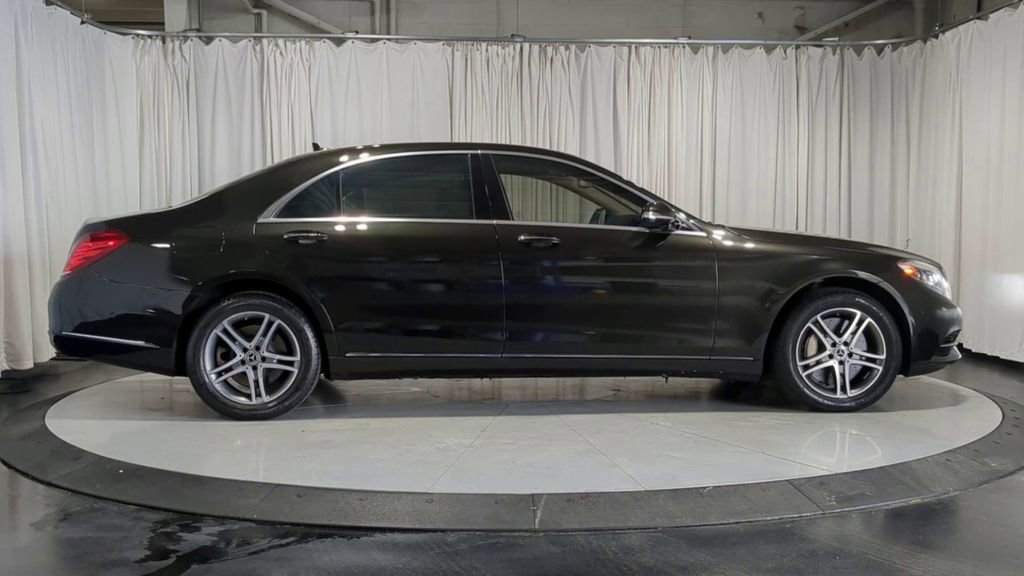 Used 2016 Mercedes-Benz S 550 4MATIC Sedan image 10
