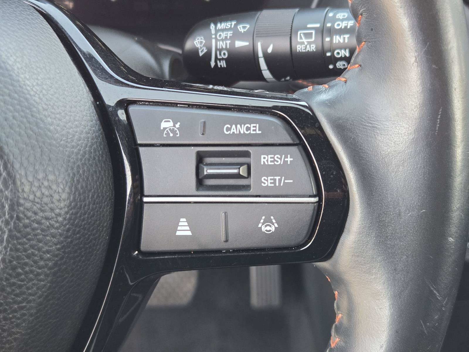 Used 2024 Honda HR-V Sport image 18