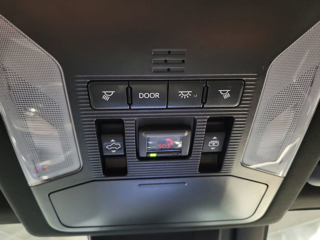 Used 2020 Toyota RAV4 XSE image 22