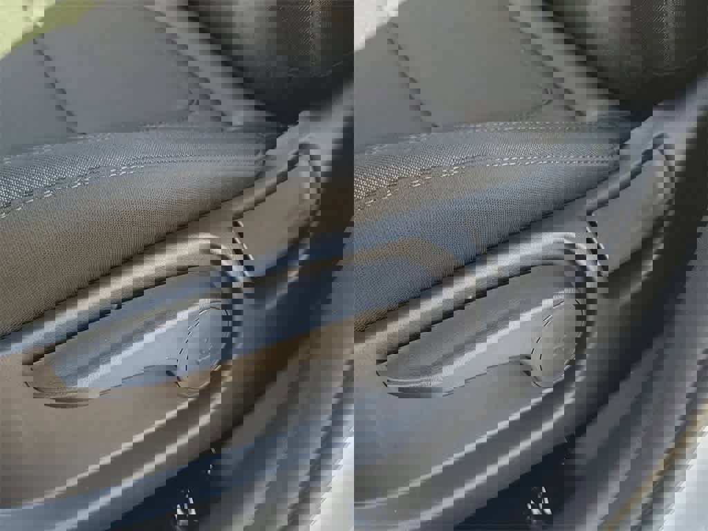 New 2026 Hyundai Tucson Blue SE image 21