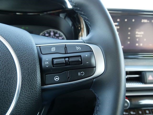 Used 2023 Kia K5 EX FWD image 25