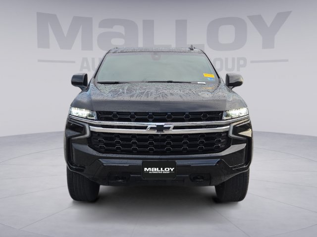 Used 2021 Chevrolet Tahoe Z71 w/ Luxury Package AWD/4WD image 8