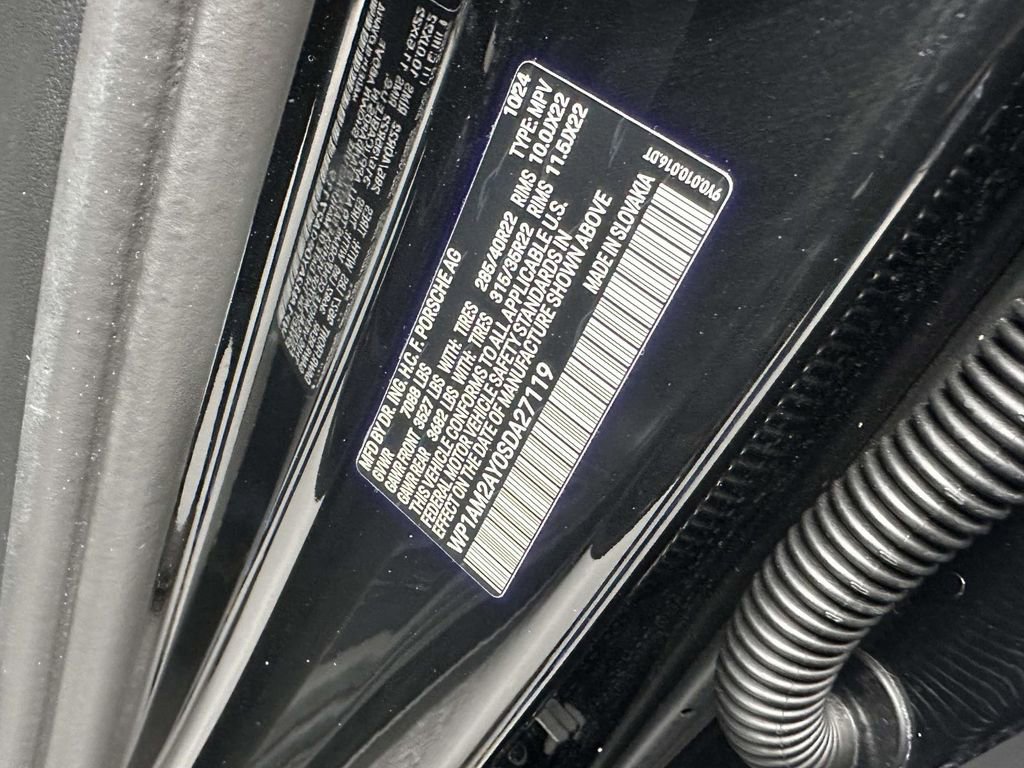 Certified 2025 Porsche Cayenne Turbo image 7