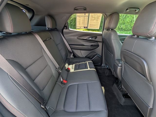 Used 2022 Chevrolet TrailBlazer RS w/ Technology Package FWD image 29
