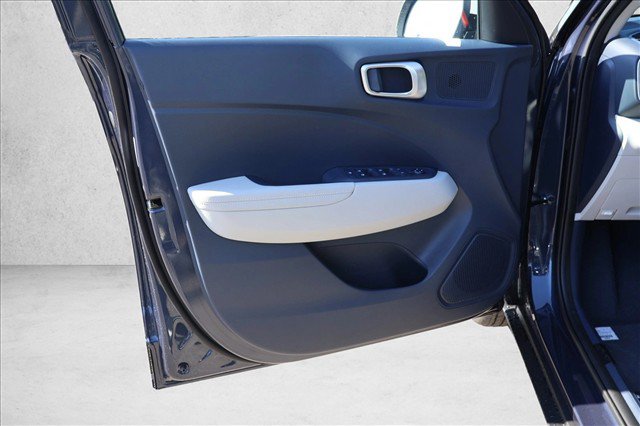 New 2026 Hyundai Venue SEL FWD image 12