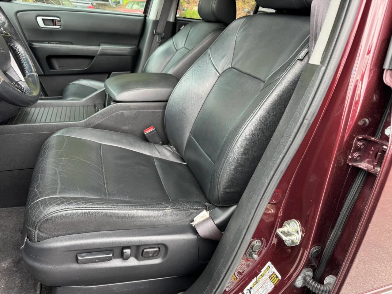 Used 2015 Honda Pilot Touring image 11