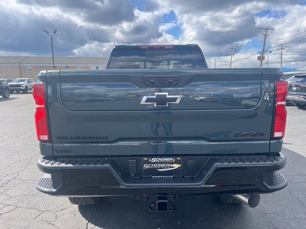 New 2026 Chevrolet Silverado 2500 ZR2 w/ LPO, Dark Essentials Package image 4