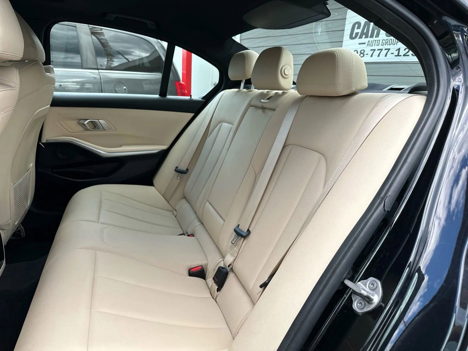 Used 2021 BMW 330i xDrive Sedan w/ Convenience Package image 13