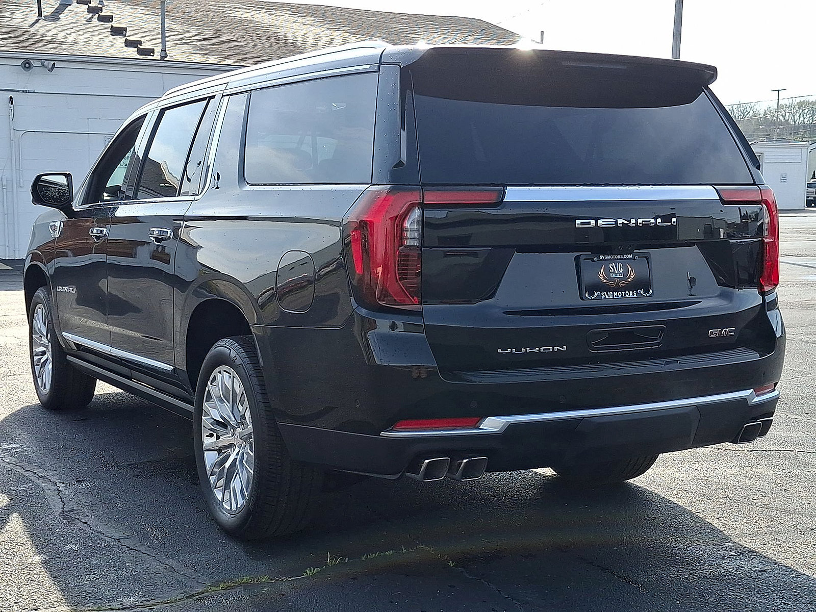 New 2026 GMC Yukon XL Denali w/ Denali Reserve Package AWD/4WD image 11