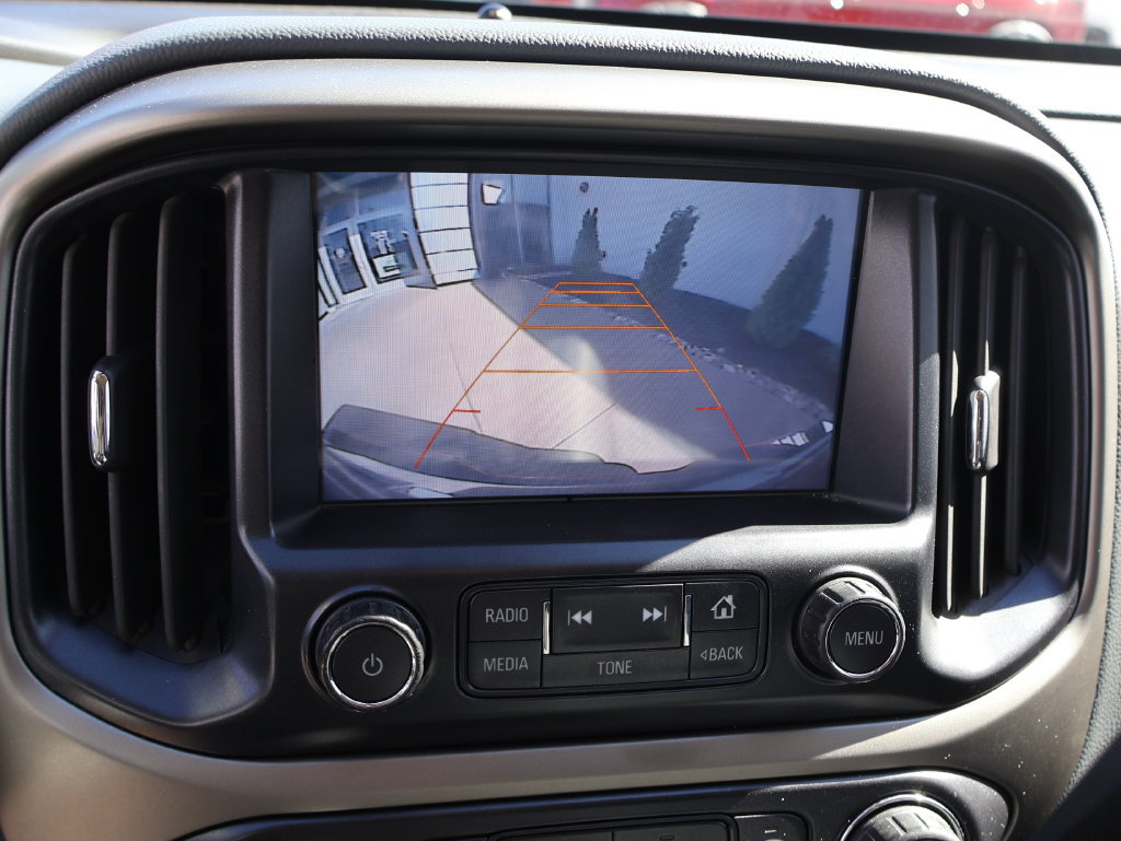 Used 2016 Chevrolet Colorado Z71 AWD/4WD image 24
