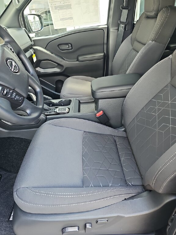 New 2026 Nissan Frontier SV w/ Tow Package image 5