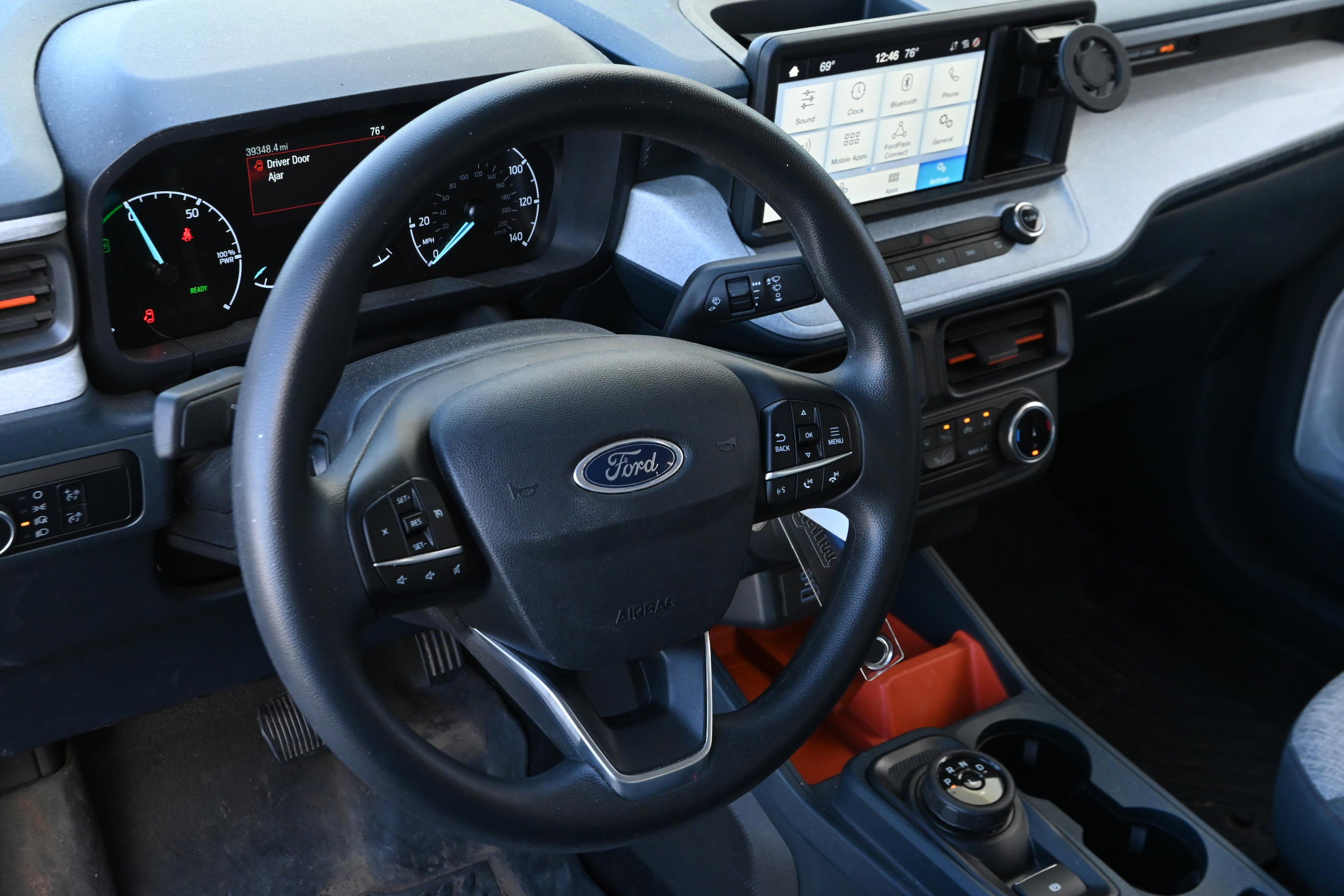 Used 2024 Ford Maverick XLT image 13