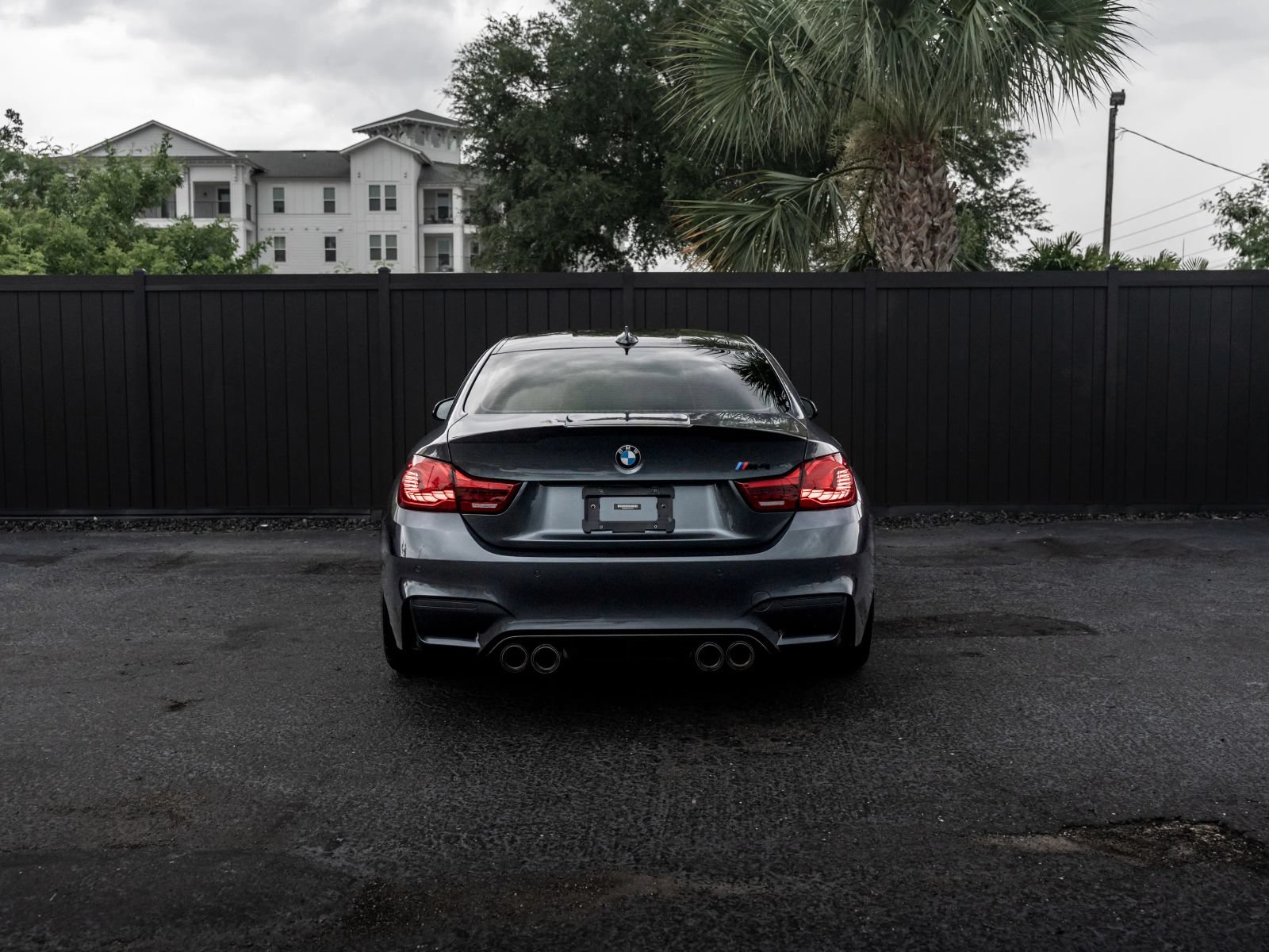 Used 2015 BMW M4 Coupe RWD image 5