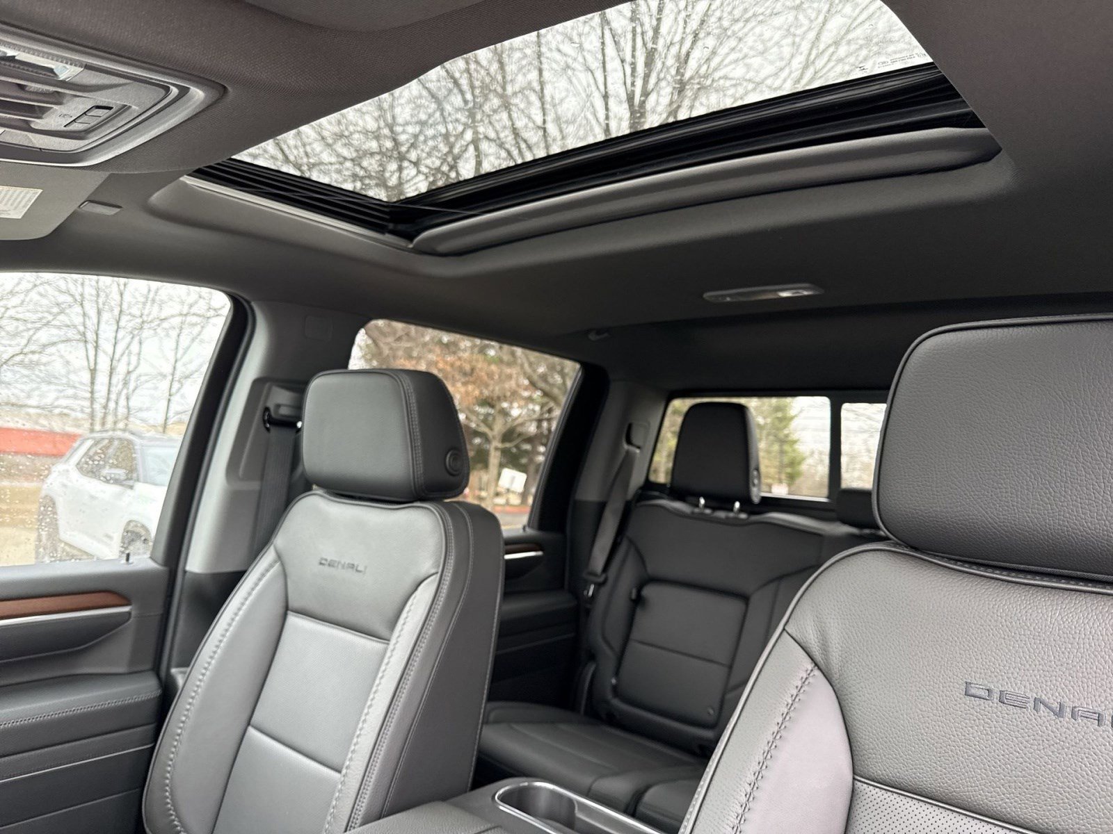 New 2026 GMC Sierra 3500 Denali w/ Denali Reserve Package image 18