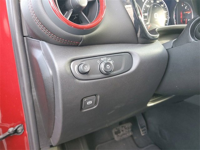 Used 2025 Chevrolet Blazer RS image 18