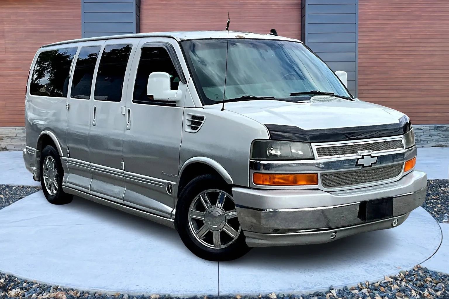 Used 2010 Chevrolet Express 1500 AWD w/ Preferred Equipment Group
