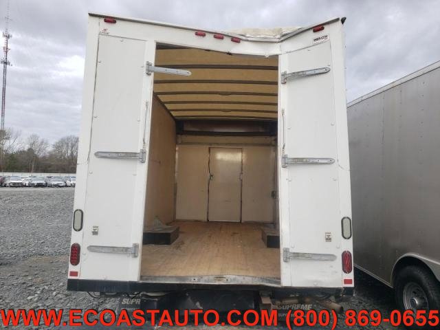 Used 2016 GMC Savana 3500 Extended image 5