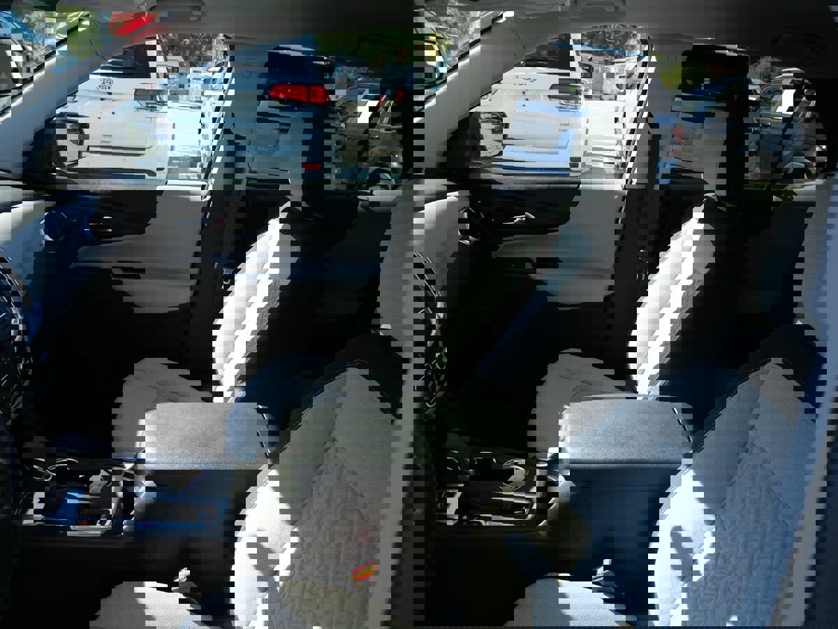 Used 2024 Chevrolet Equinox LS image 10