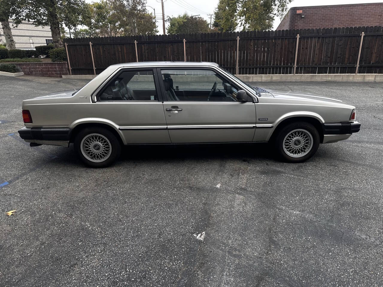 Used 1990 Volvo 780 Turbo RWD image 5