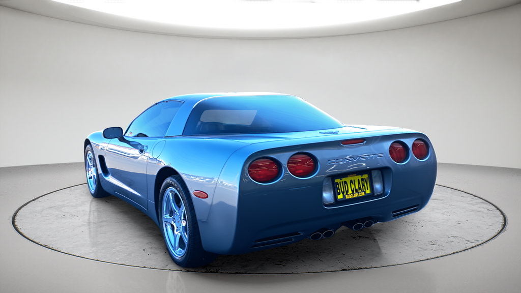 Used 2003 Chevrolet Corvette Coupe w/ Preferred Equipment Group RWD image 7