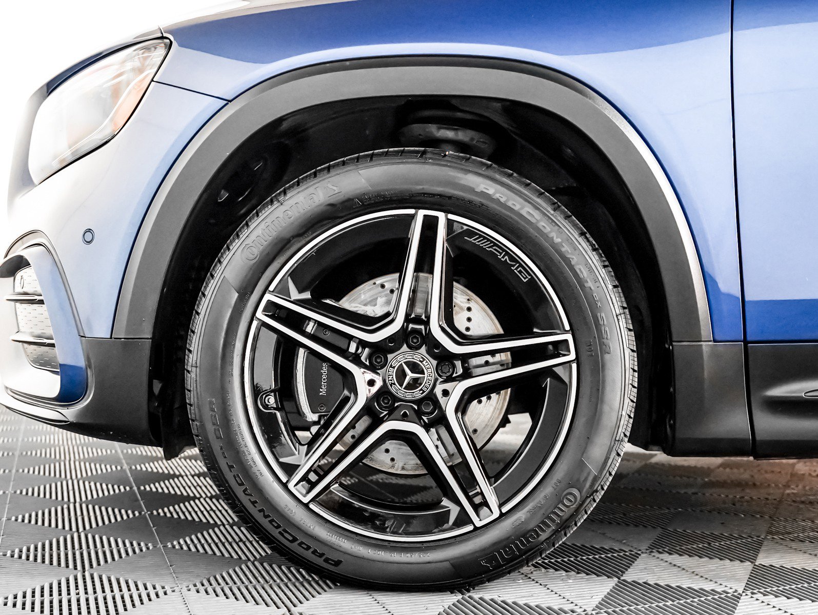 Certified 2024 Mercedes-Benz GLB 250 image 6