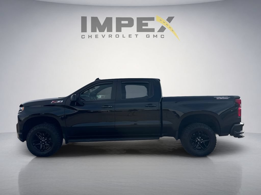 Used 2022 Chevrolet Silverado 1500 LT Trail Boss w/ Bed Protection Package AWD/4WD image 2