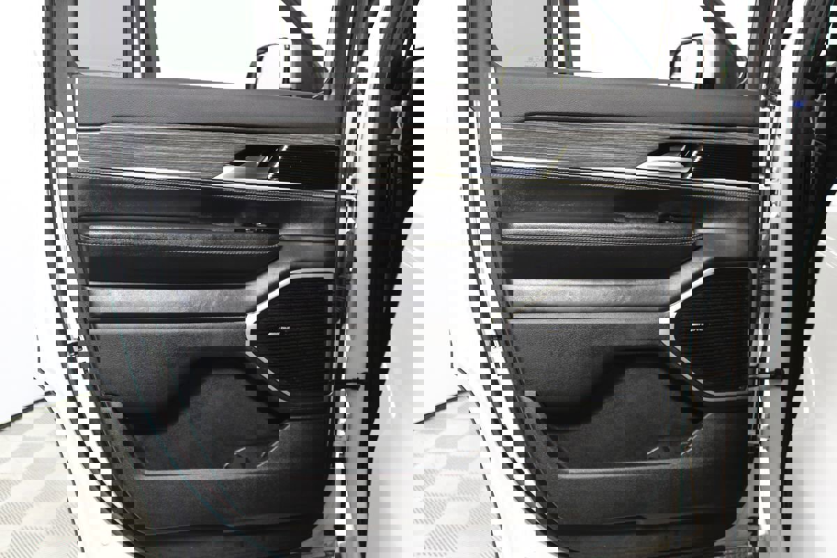 Used 2022 Jeep Wagoneer Series II image 37